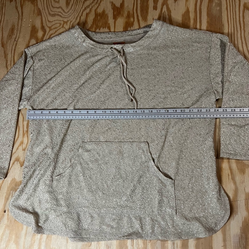 Ruby Rd champagne gold top - Picture 2 of 4